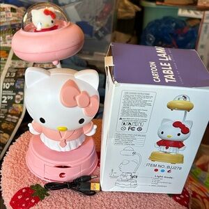 Hello Kitty Pink and White Table Lamp